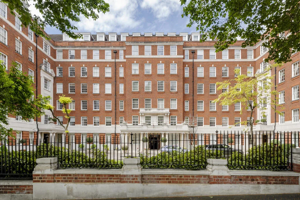 4 bedroom flat for rent