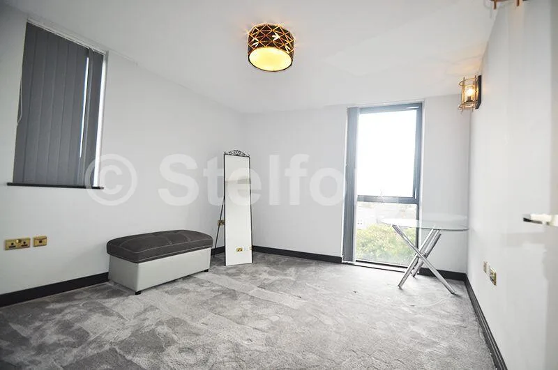 2 bedroom penthouse for rent