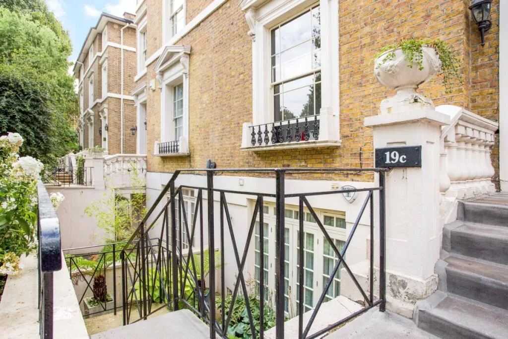 2 bedroom flat for rent