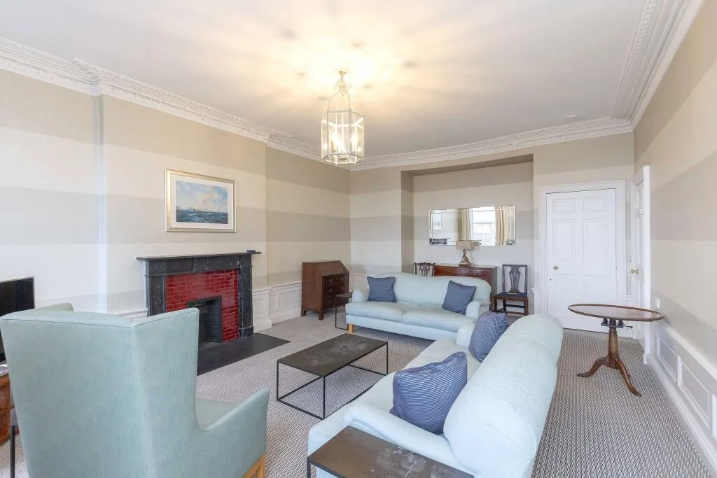 4 bedroom apartment for rent