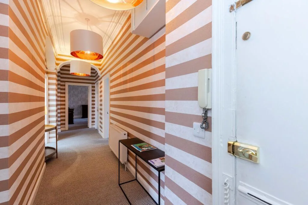 4 bedroom apartment for rent