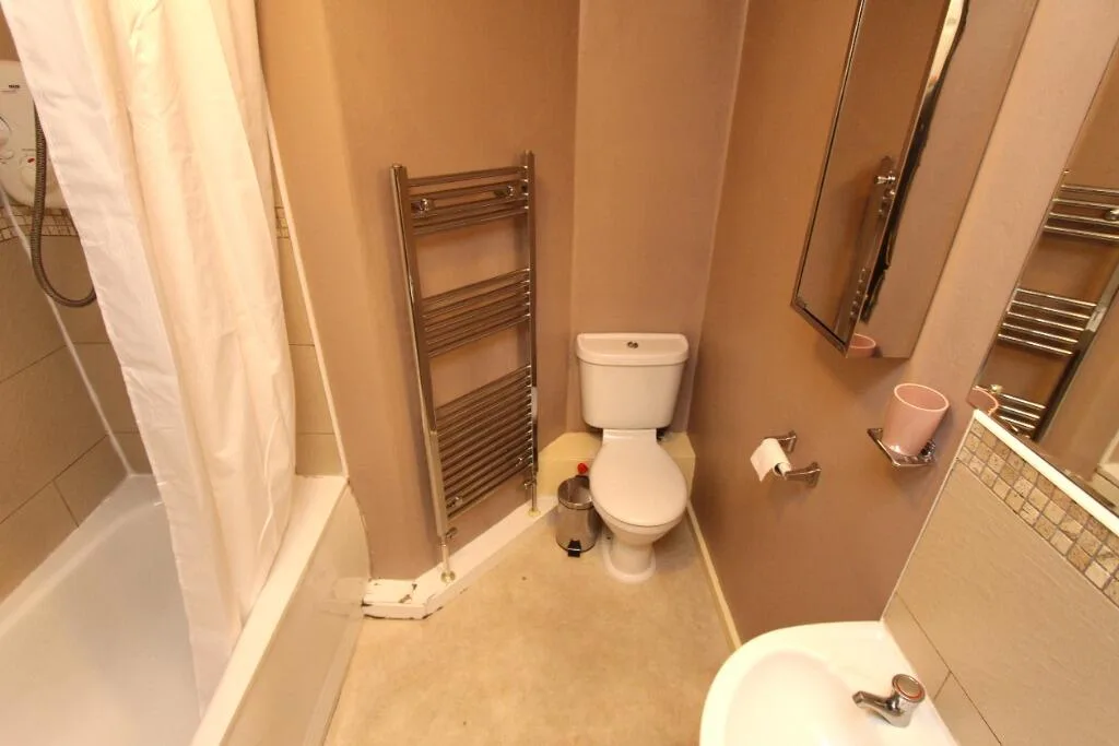 2 bedroom flat for rent