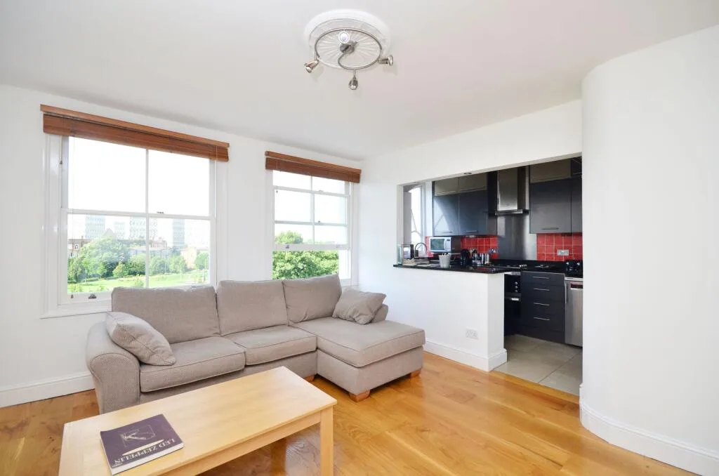 2 bedroom flat for rent