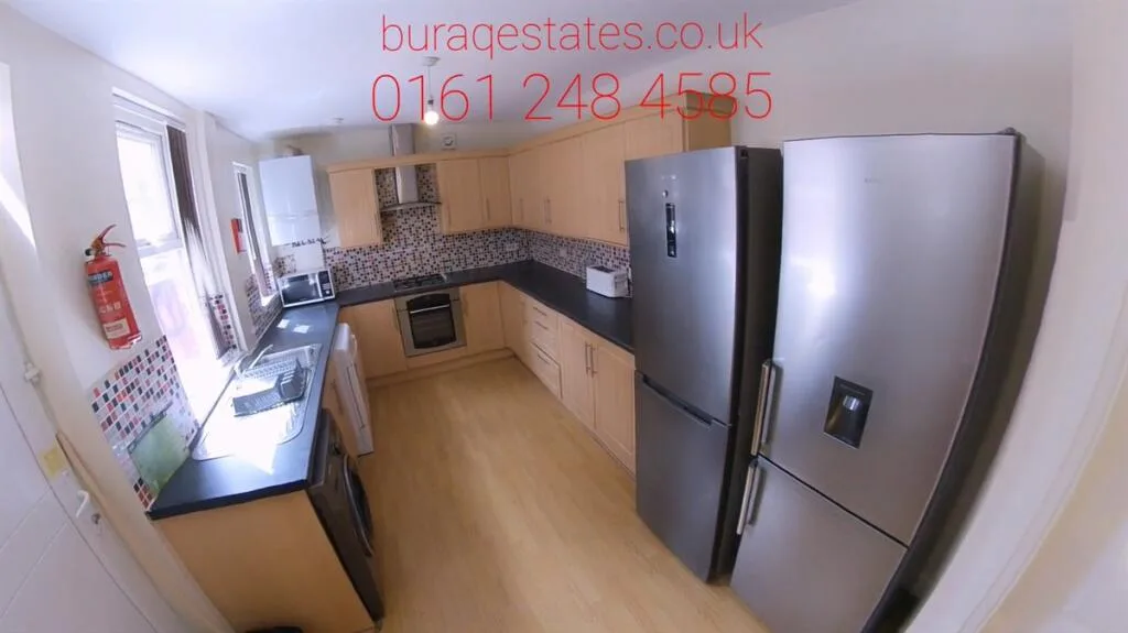 6 bedroom house for rent