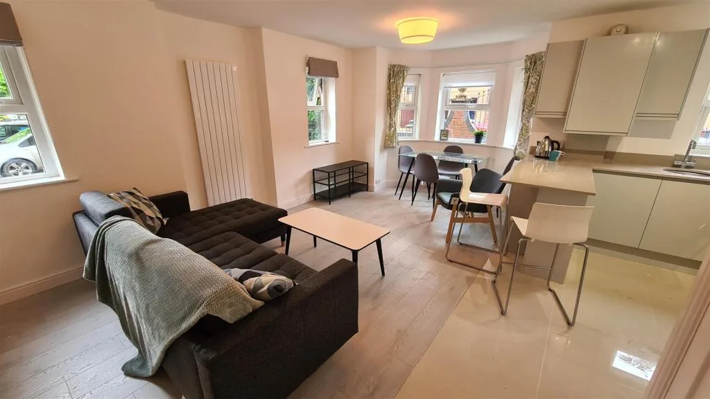 2 bedroom flat for rent