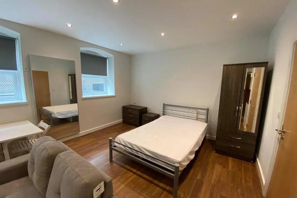 Studio flat for rent