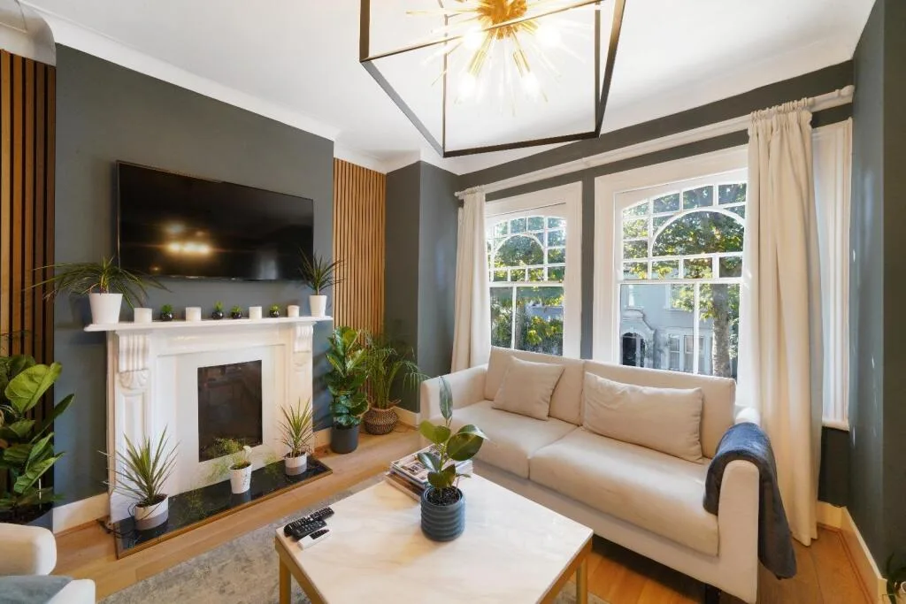 3 bedroom flat for rent