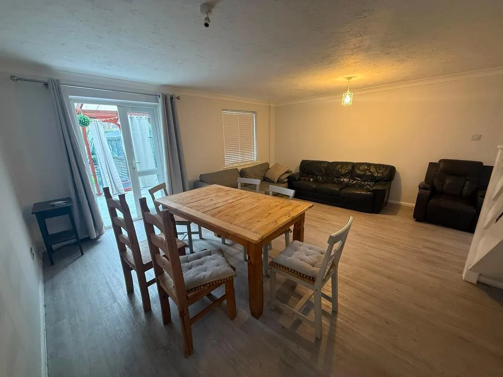 3 bedroom house for rent