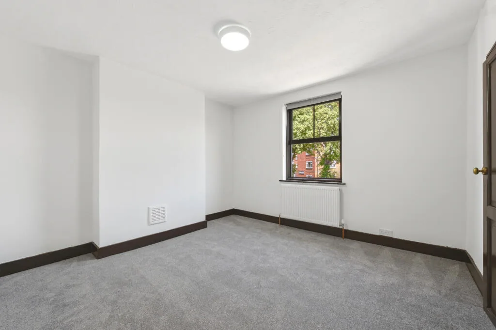 2 bedroom house for rent