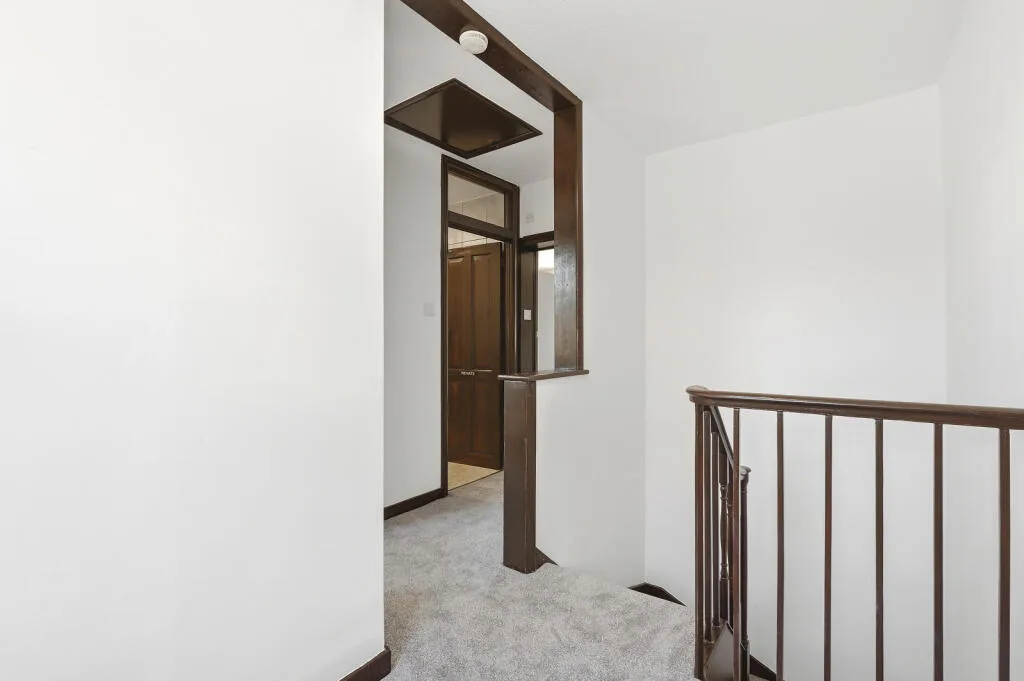 2 bedroom house for rent
