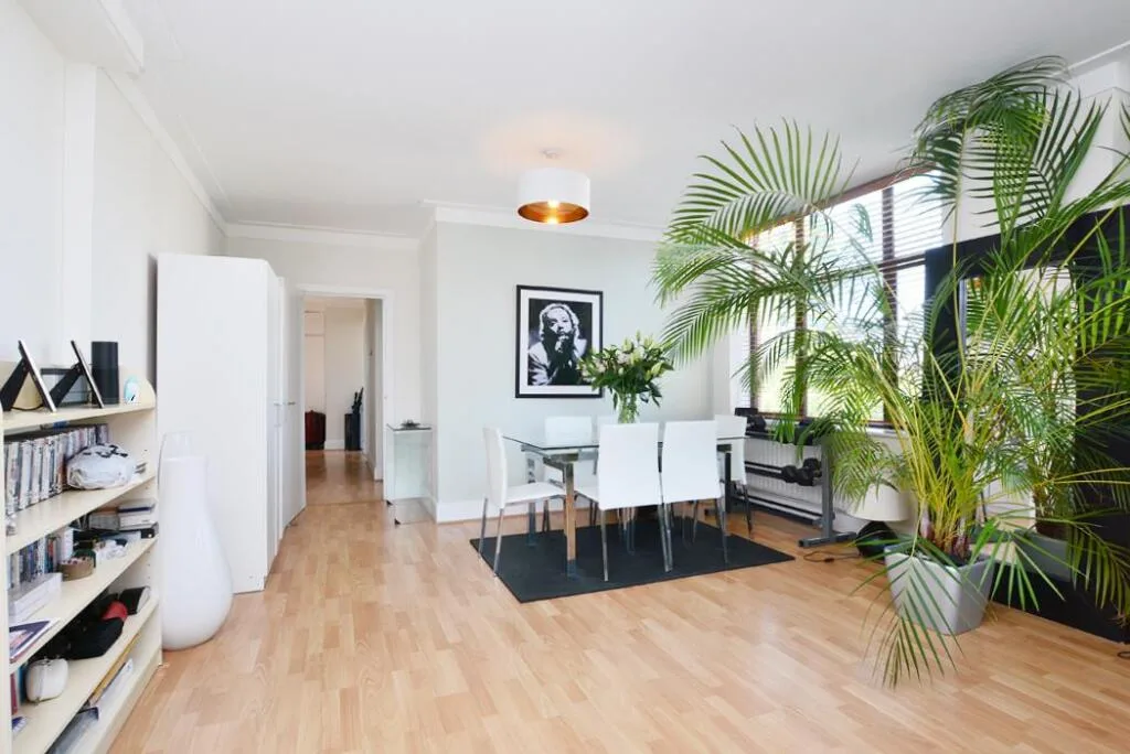 2 bedroom flat for rent