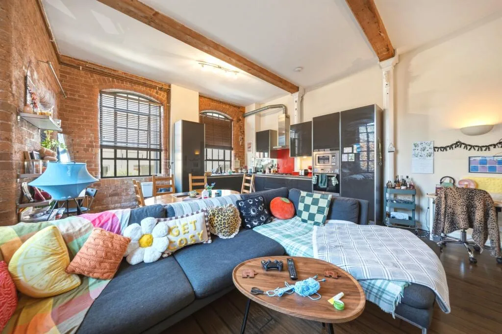 2 bedroom flat for rent