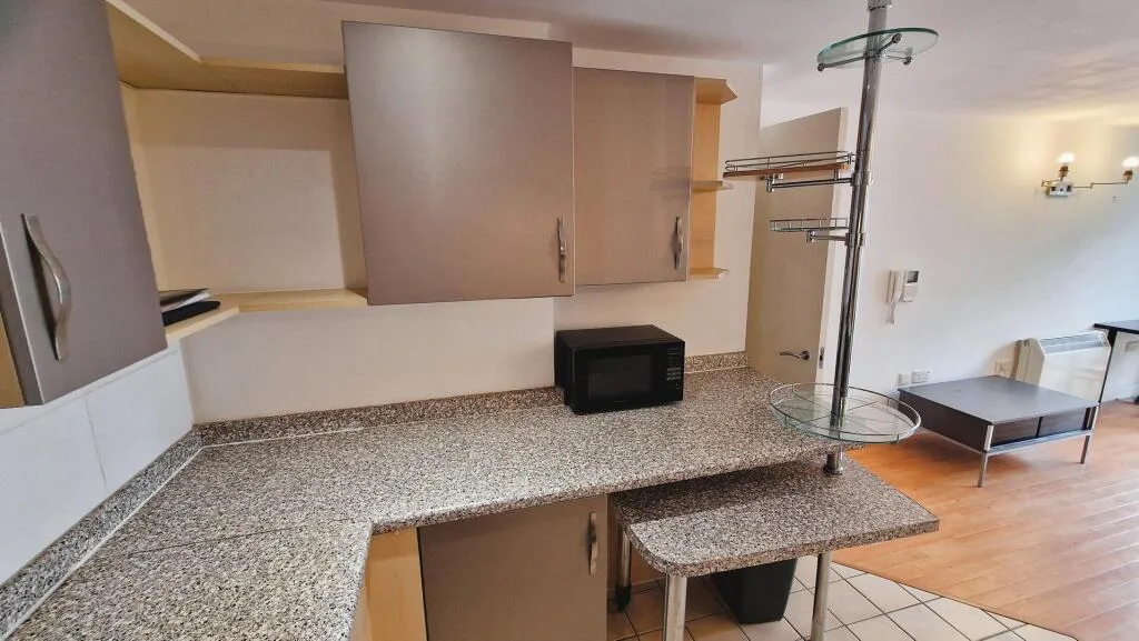 1 bedroom apartment for rent