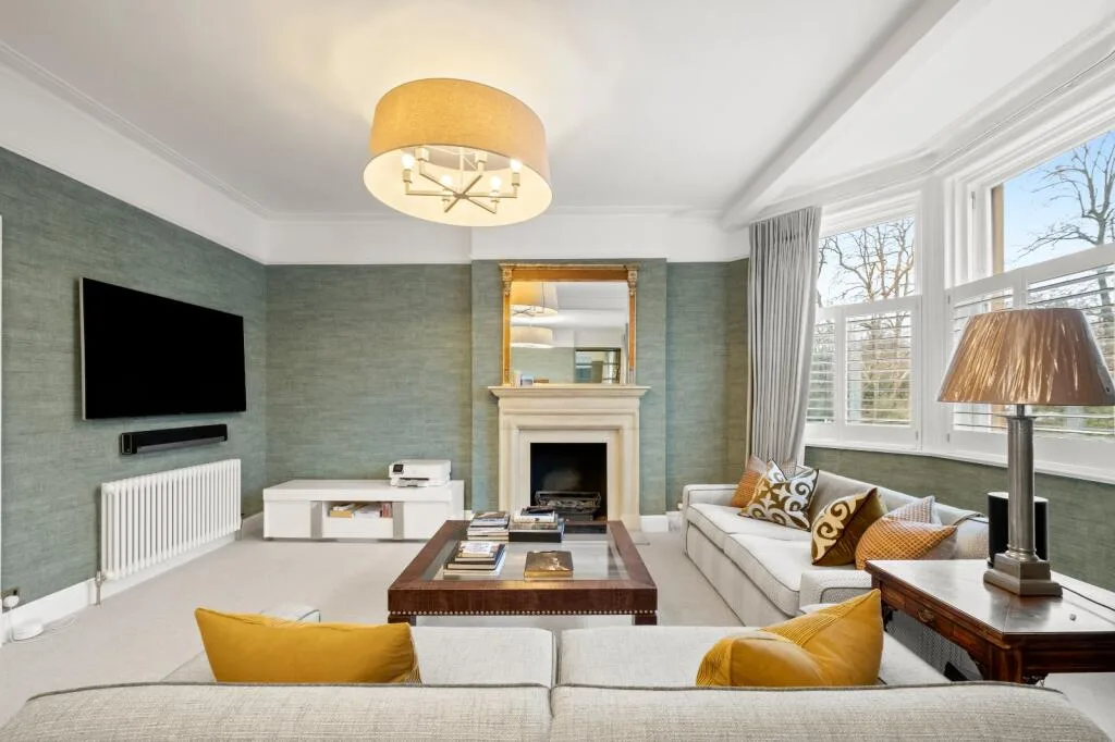 3 bedroom flat for rent