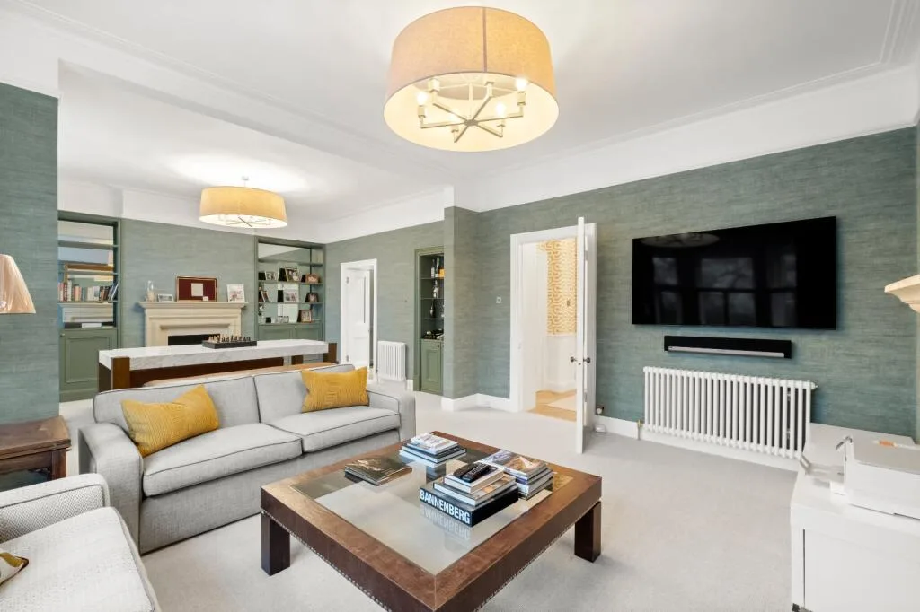 3 bedroom flat for rent