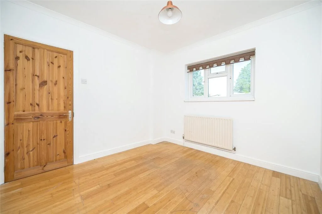 2 bedroom house for rent