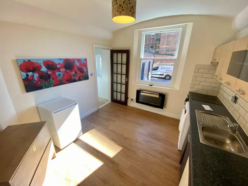 1 bedroom flat for rent