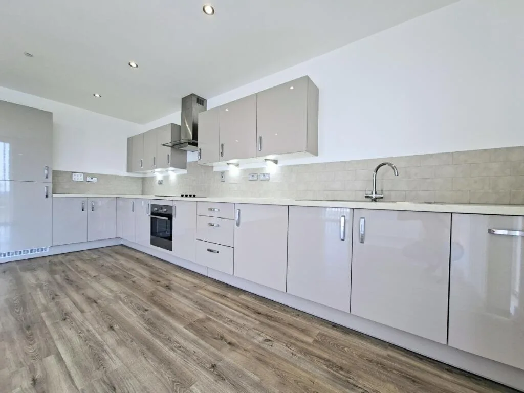 3 bedroom apartment for rent