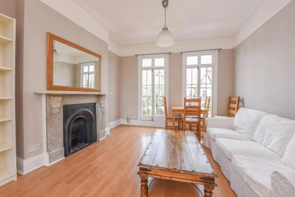 2 bedroom flat for rent