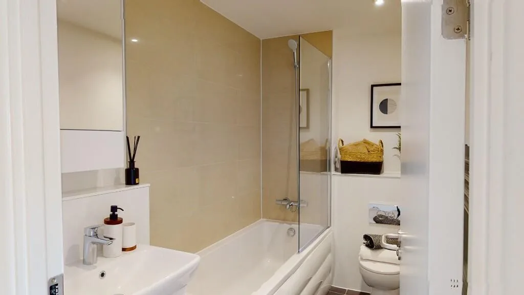 2 bedroom penthouse for rent