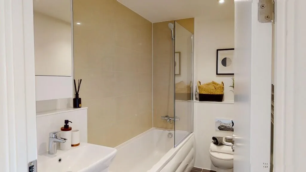 2 bedroom penthouse for rent