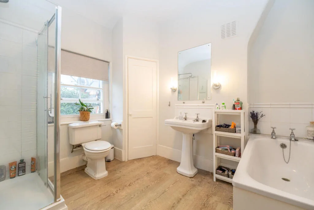 4 bedroom terraced house for rent