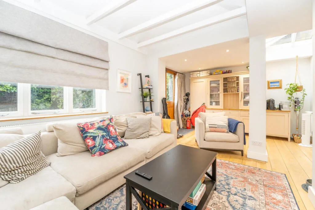 4 bedroom terraced house for rent