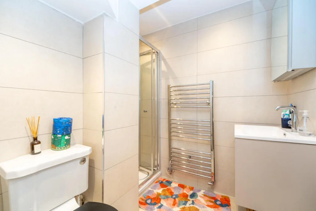 4 bedroom terraced house for rent