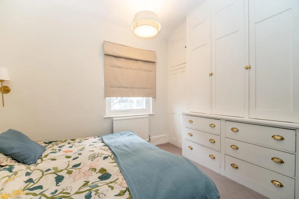 4 bedroom terraced house for rent