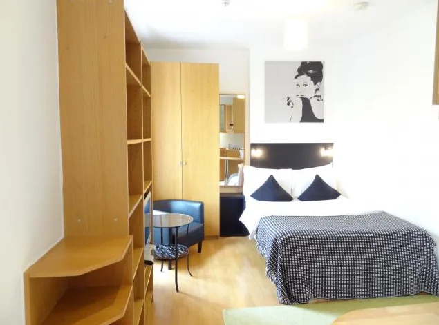 Studio flat for rent