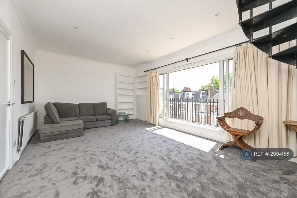 2 bedroom penthouse for rent