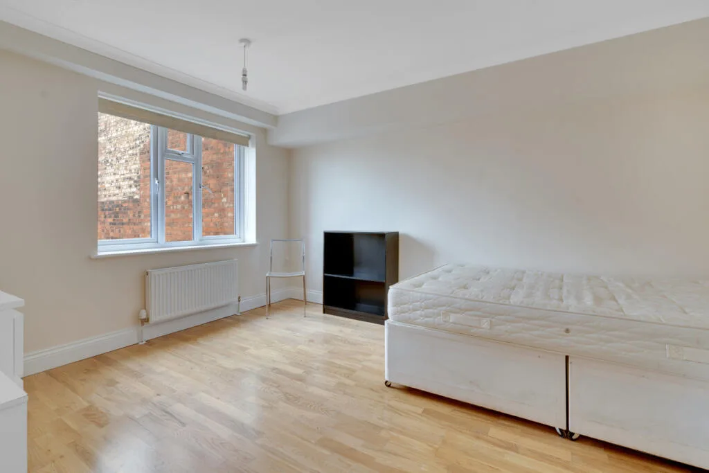 4 bedroom apartment for rent