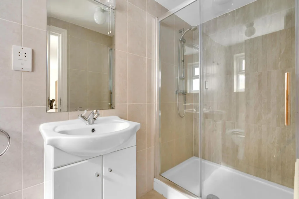4 bedroom apartment for rent