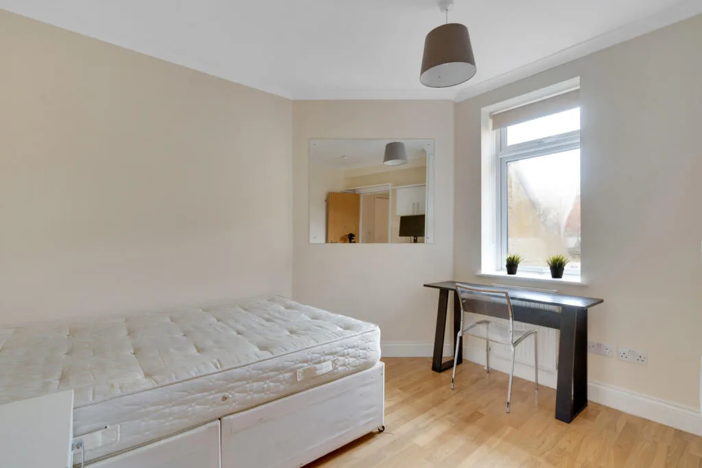 4 bedroom apartment for rent