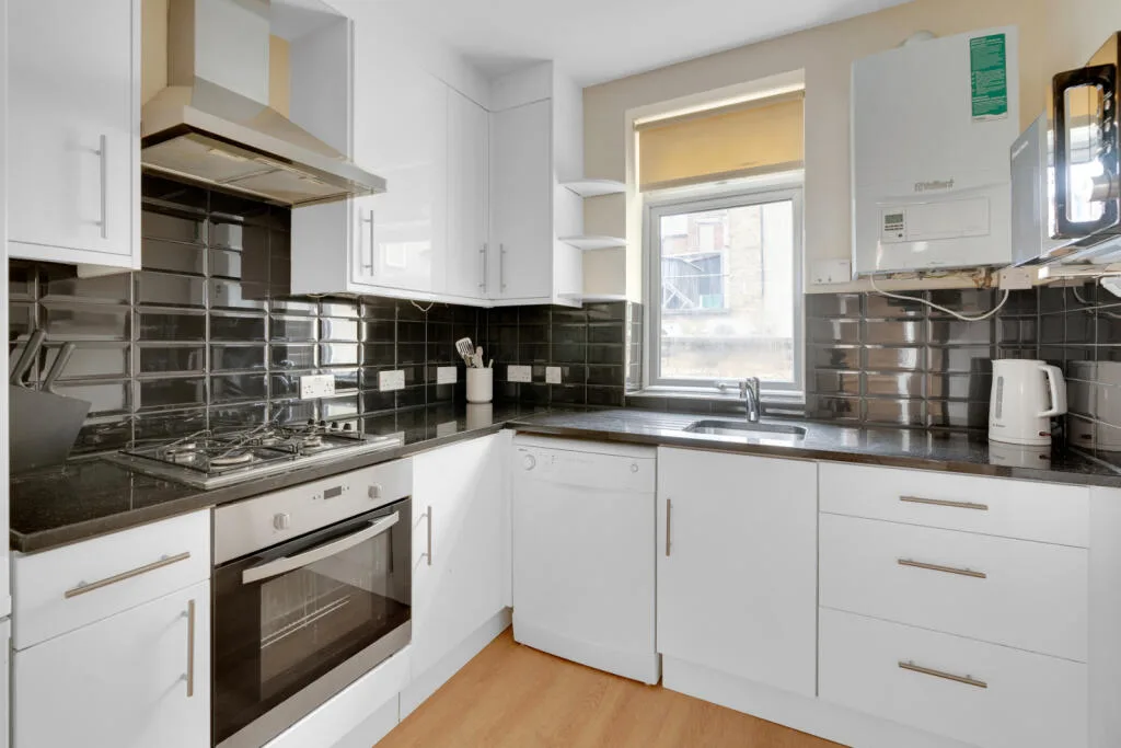 4 bedroom apartment for rent