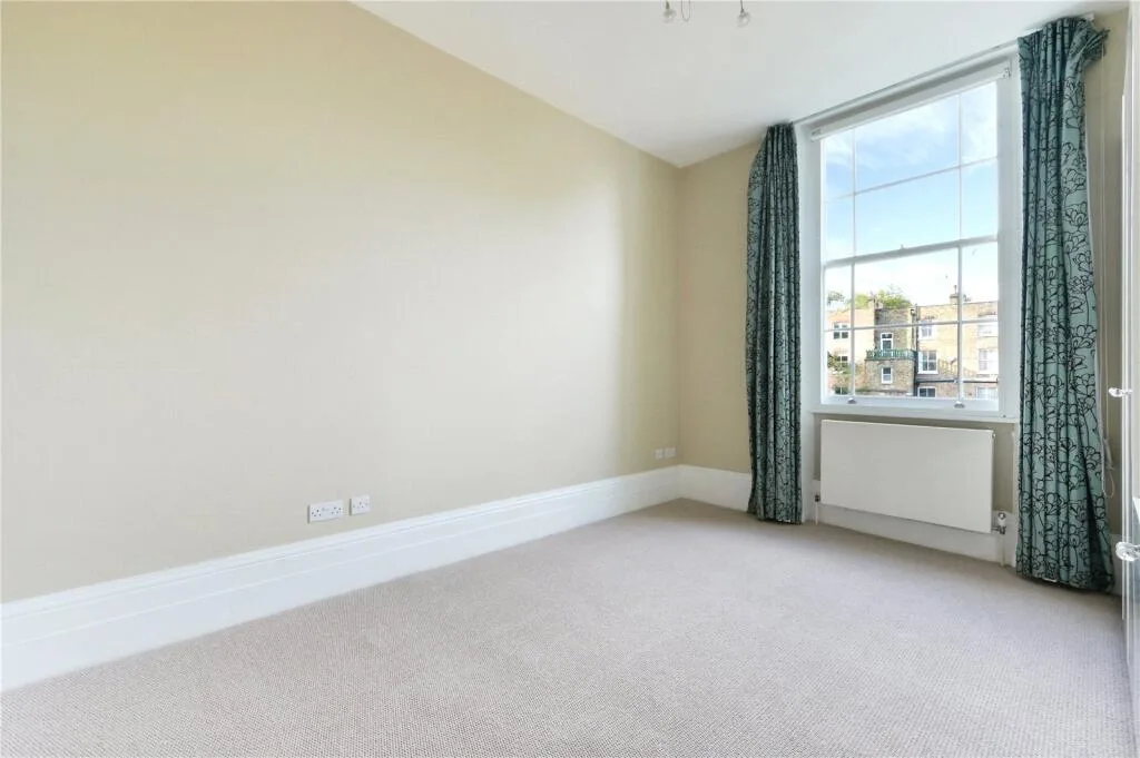4 bedroom terraced house for rent