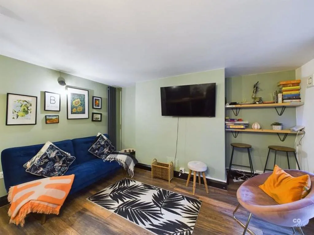 1 bedroom flat for rent