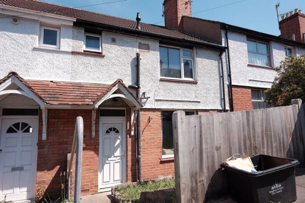 4 bedroom terraced house for rent