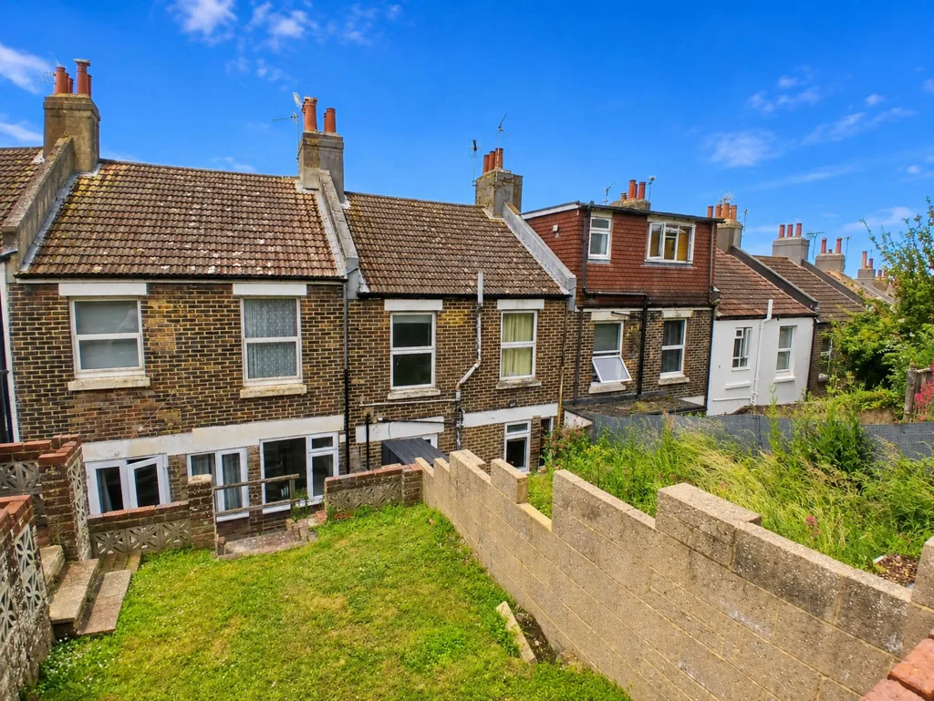 3 bedroom terraced house for rent