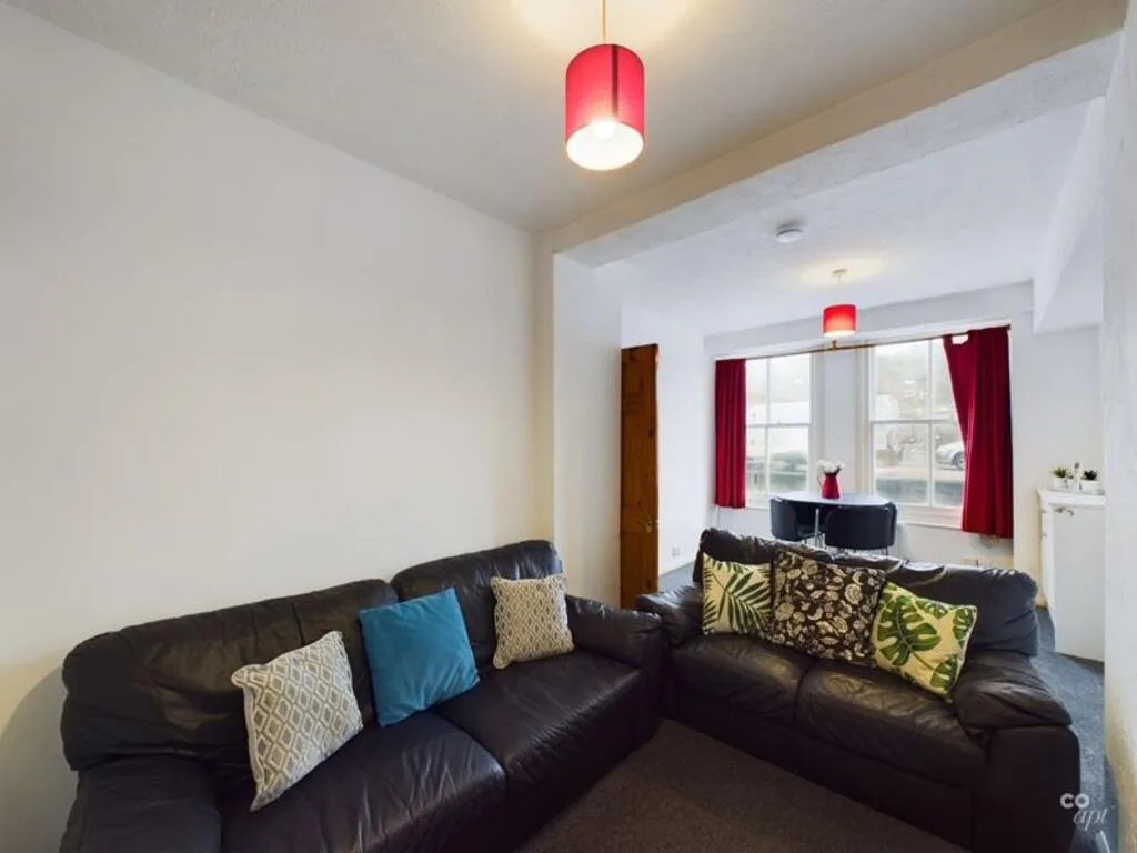 4 bedroom terraced house for rent