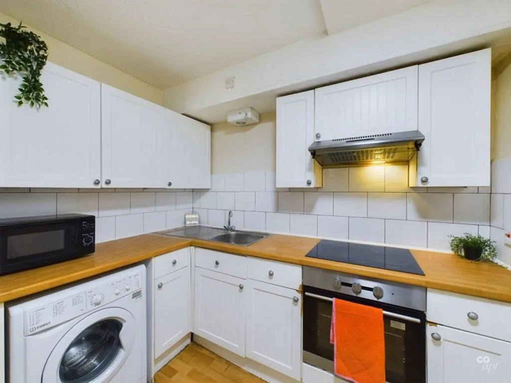 4 bedroom terraced house for rent