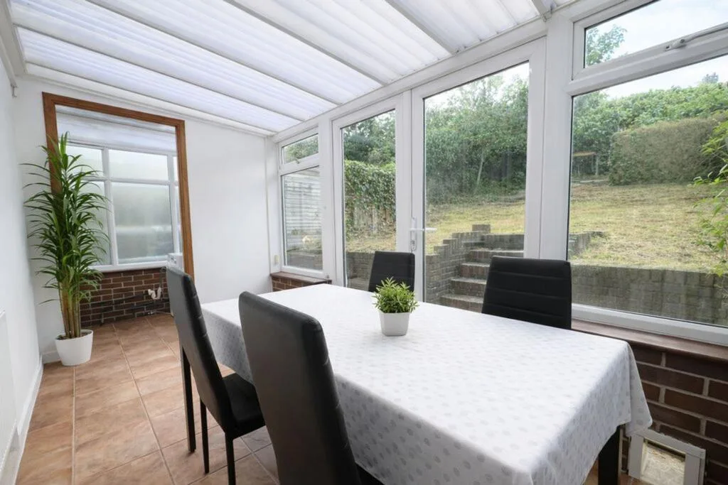 4 bedroom terraced house for rent