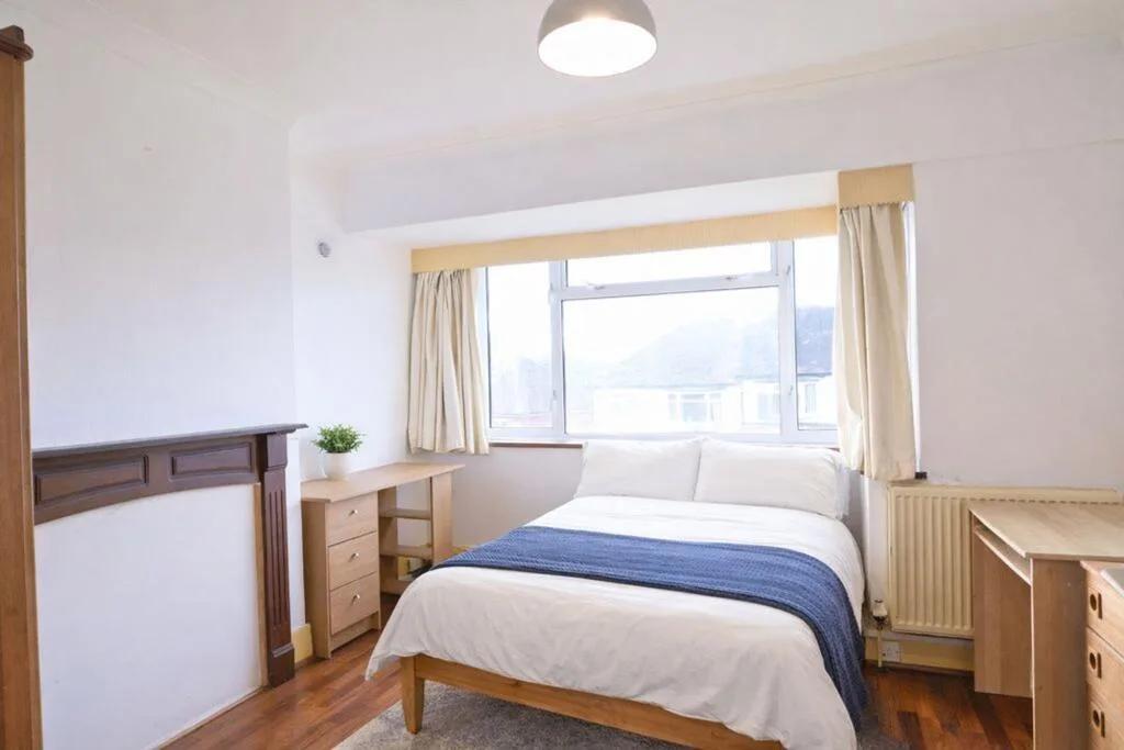 4 bedroom terraced house for rent