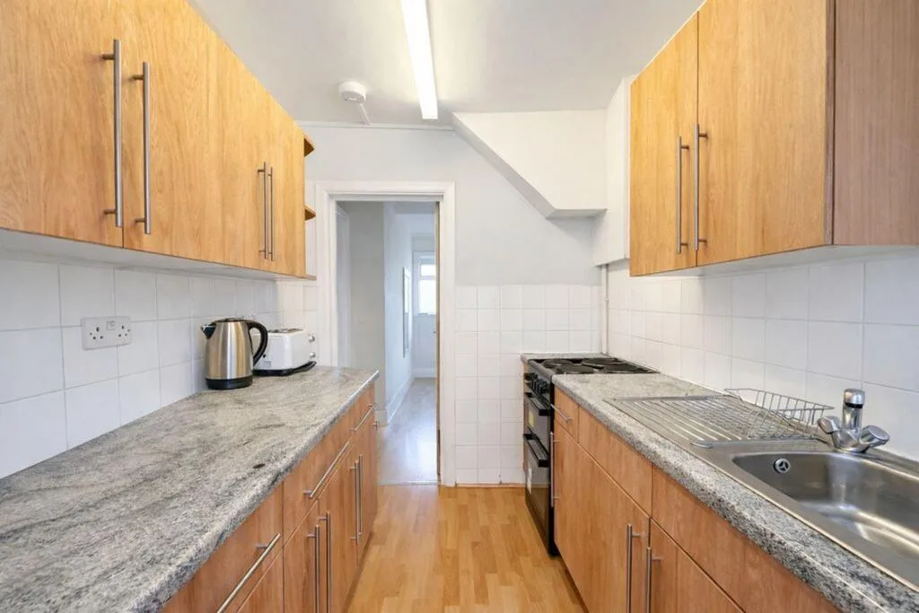 4 bedroom terraced house for rent