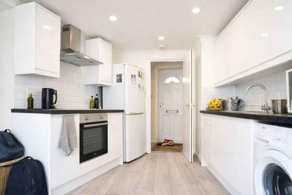 4 bedroom house for rent
