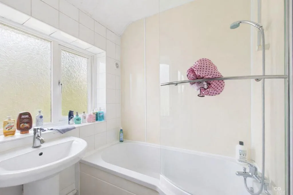 4 bedroom terraced house for rent