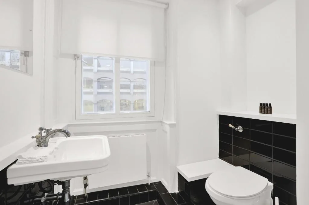 2 bedroom serviced apartment for rent