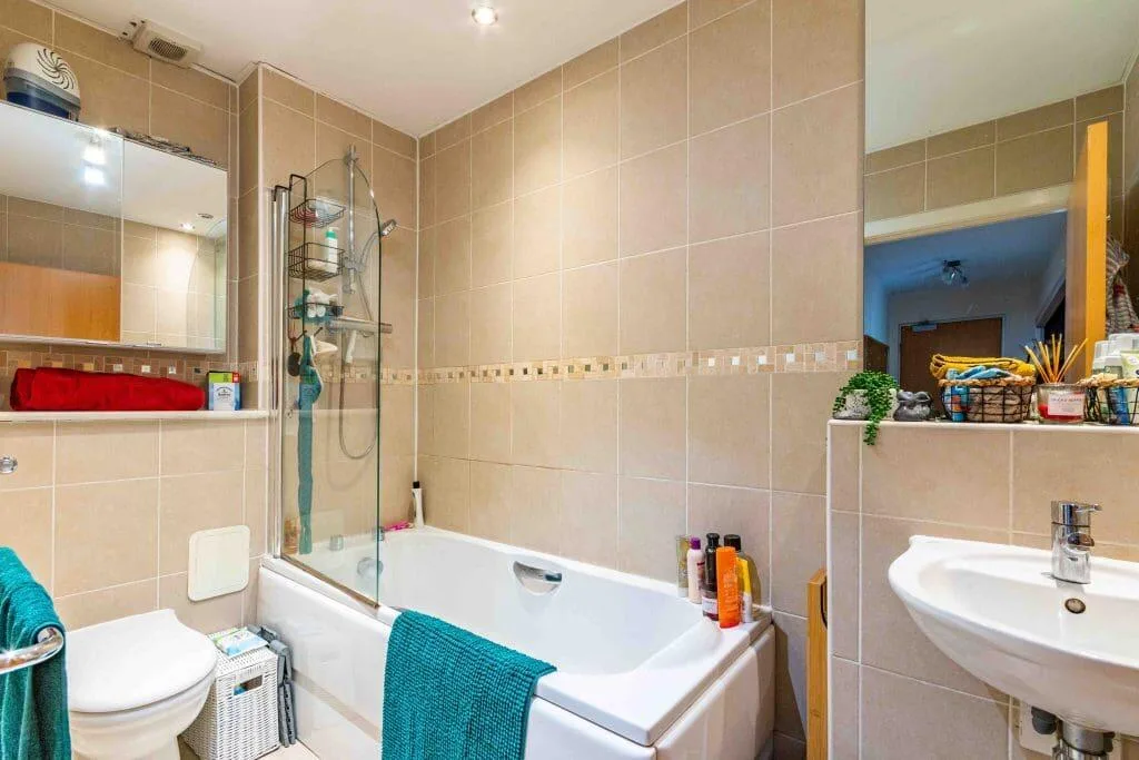 2 bedroom flat for rent