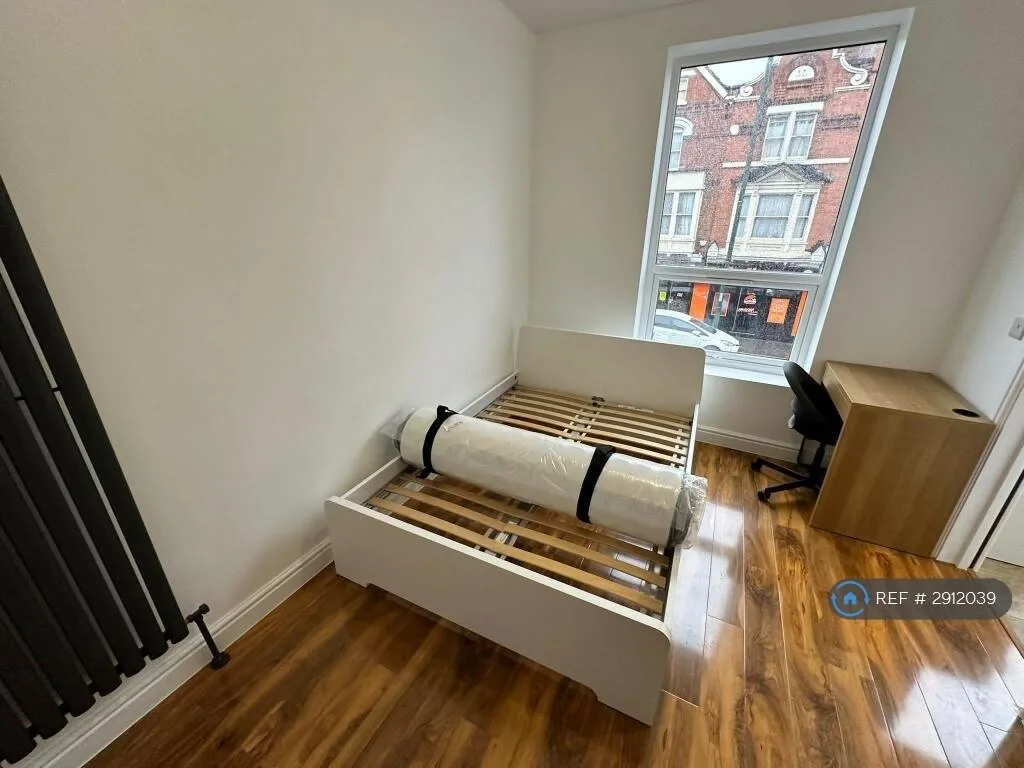 1 bedroom flat share for rent