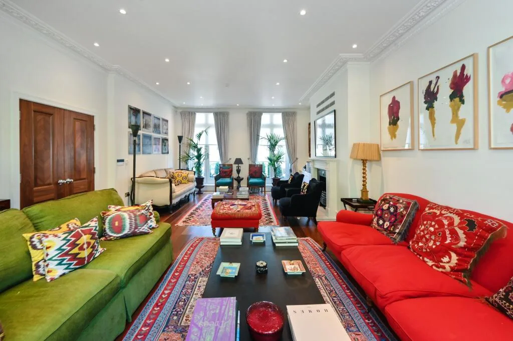 5 bedroom terraced house for rent